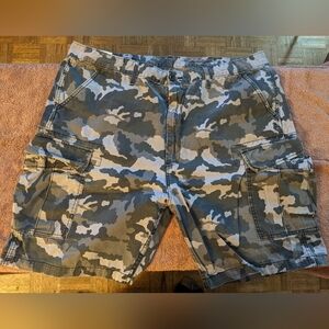 Men's Levi Camouflage Cargo Shorts